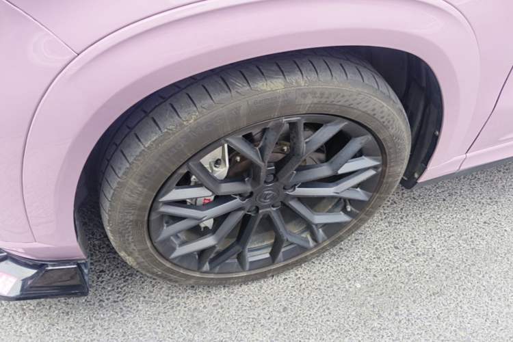 Used CHANGAN UNI-T 2022 1.5T Prestige Version Left Front Wheel Hub