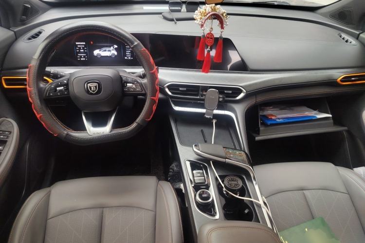 Used CHANGAN UNI-T 2022 1.5T Prestige Version Center Console