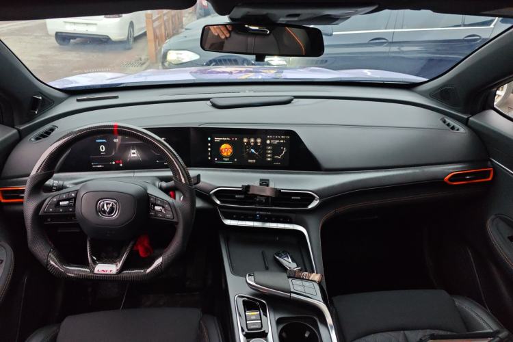 Used CHANGAN UNI-T 2022 1.5T Sport Edition Premium Version Center Console