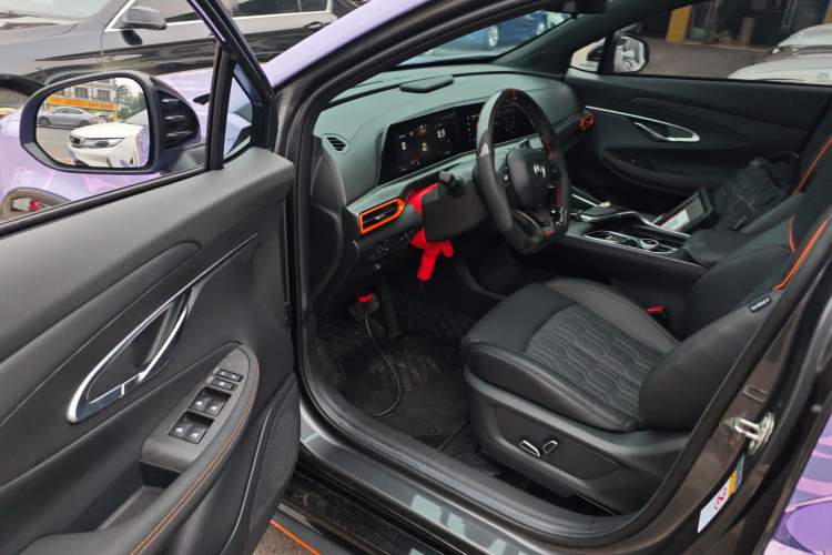 Used CHANGAN UNI-T 2022 1.5T Sport Edition Premium Version Driver Seat