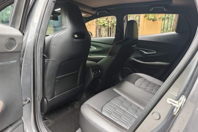 Used CHANGAN UNI-T 2022 1.5T Prestige Version Interior 2