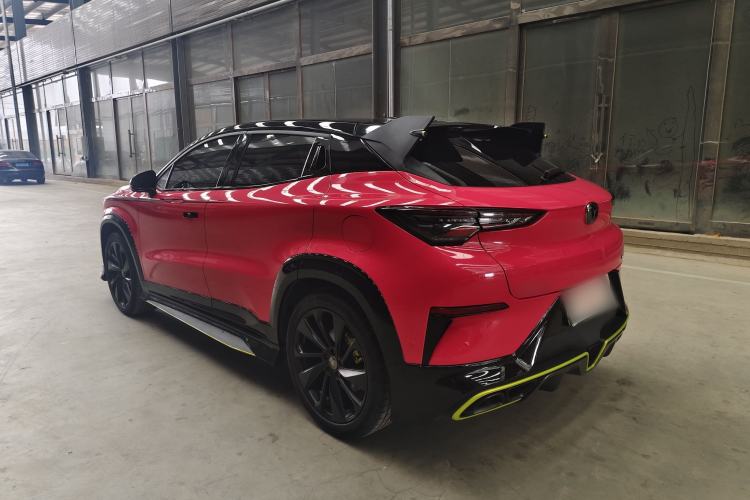 Used CHANGAN UNI-T 2022 1.5T Sport Edition Flagship Version Exterior 4