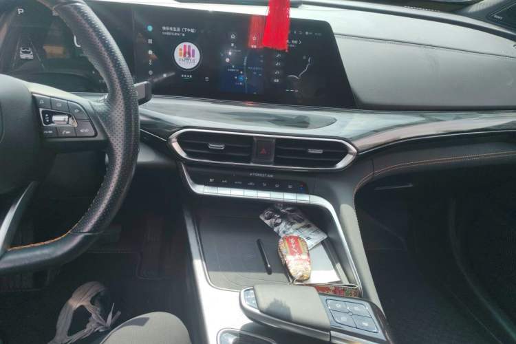 Used CHANGAN UNI-T 2022 1.5T Flagship Edition Audio And AC Panel