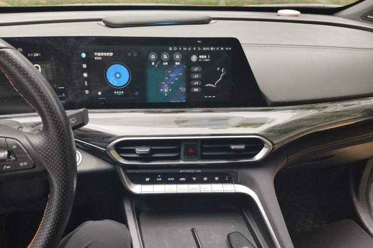 Used CHANGAN UNI-T 2022 1.5T Sport Edition Flagship Version Audio And AC Panel