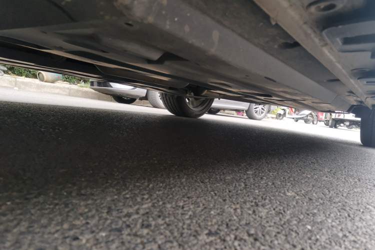 Used CHANGAN UNI-T 2022 1.5T Sport Edition Premium Version Chassis Front Left