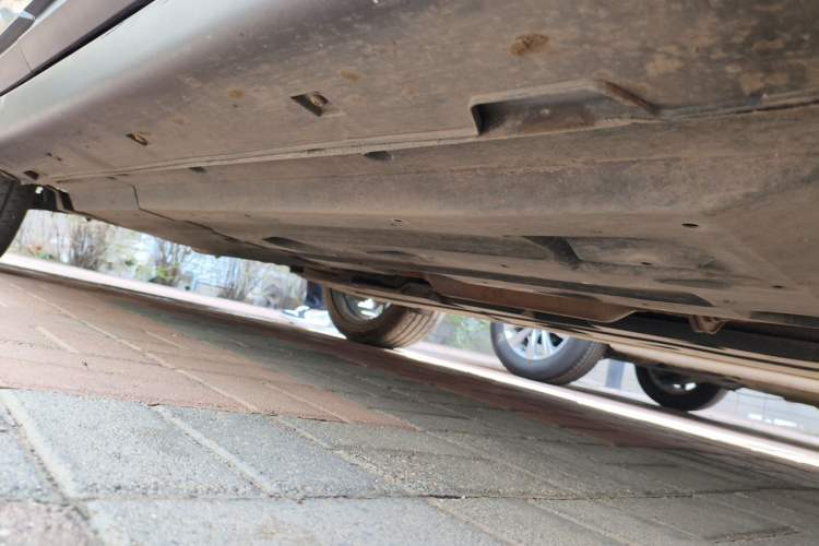 Used CHANGAN UNI-T 2022 1.5T Prestige Version Chassis Front Right