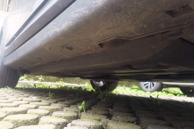 Used CHANGAN UNI-T 2022 1.5T Prestige Version Chassis Front Right
