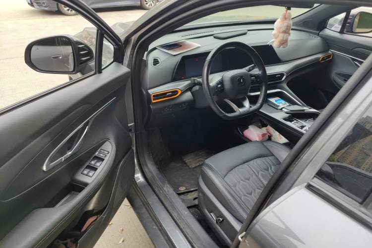 Used CHANGAN UNI-T 2022 1.5T Prestige Version Driver Seat