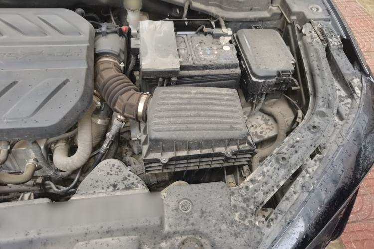 Used CHANGAN UNI-T 2022 1.5T Flagship Edition Engine Bay Left