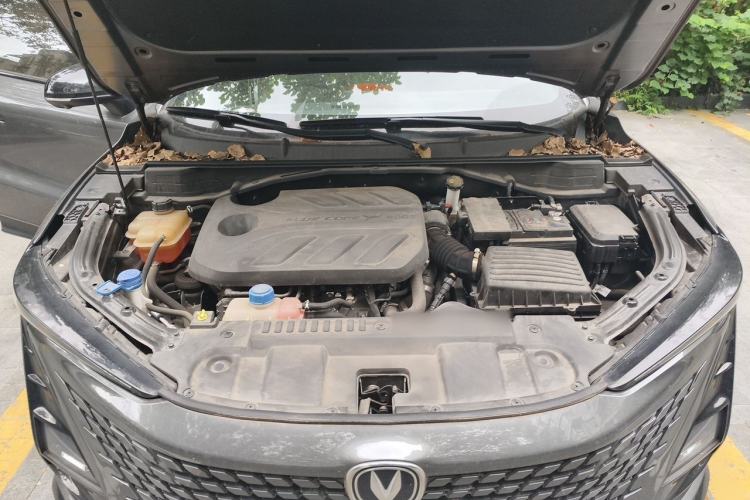 Used CHANGAN UNI-T 2022 1.5T Sport Edition Flagship Version Engine Bay