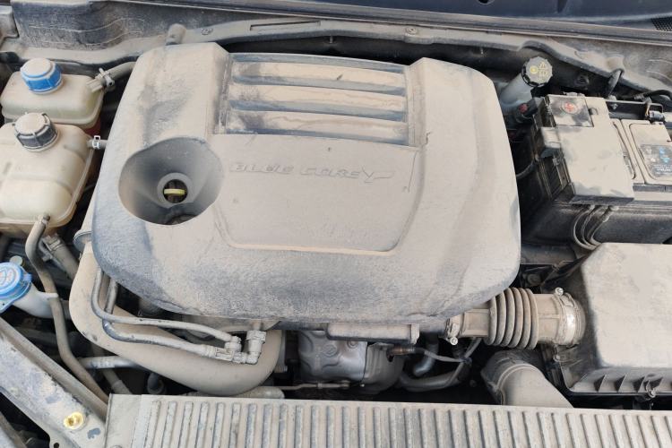 Used CHANGAN UNI-T 2022 2.0T Prestige Version Engine Bay