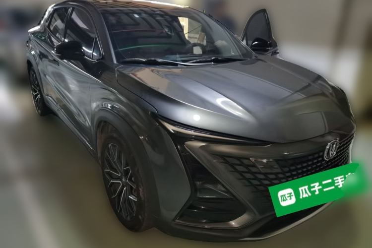 Used CHANGAN UNI-T 2022 1.5T Sport Edition Premium Version Front Right 45 Deg