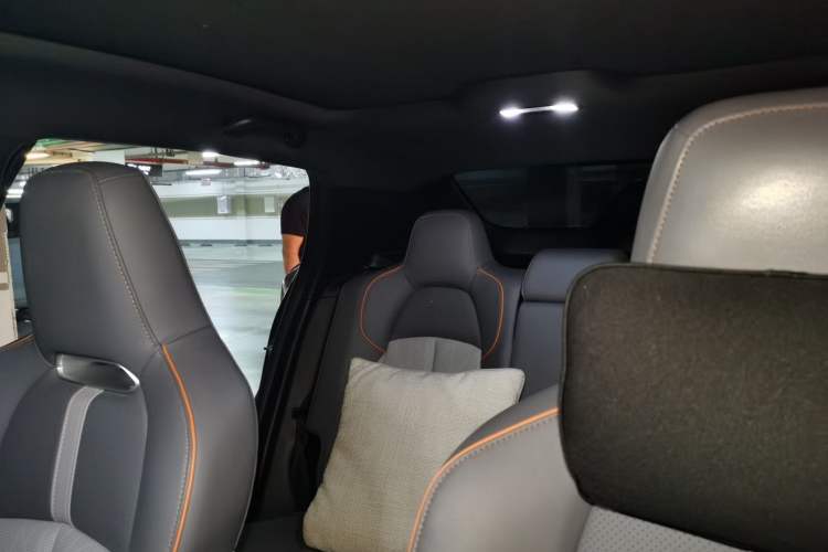 Used CHANGAN UNI-T 2022 1.5T Sport Edition Premium Version Headliner