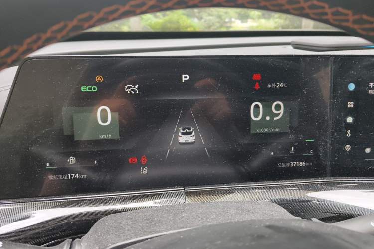 Used CHANGAN UNI-T 2022 1.5T Sport Edition Flagship Version Instrument Cluster