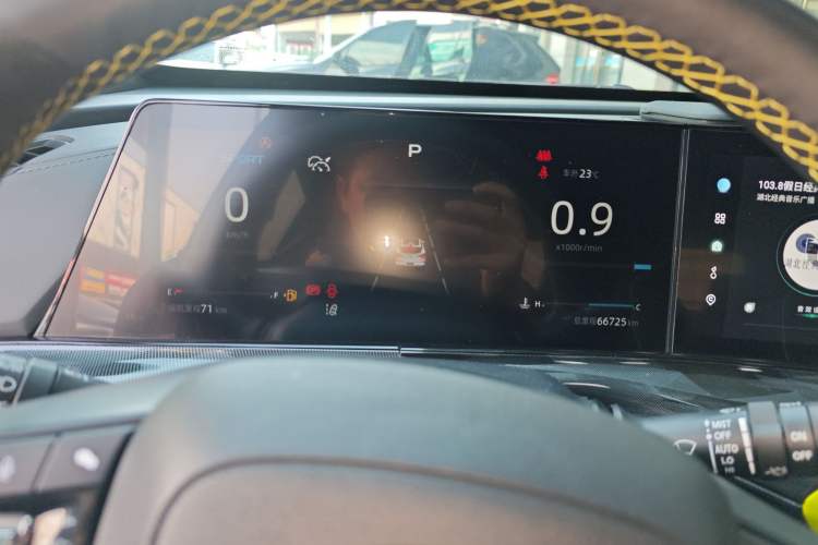 Used CHANGAN UNI-T 2022 1.5T Sport Edition Flagship Version Instrument Cluster