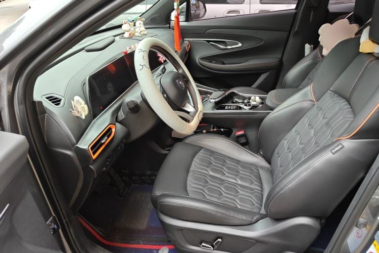 Used CHANGAN UNI-T 2022 1.5T Sport Edition Premium Version Left Front Seat