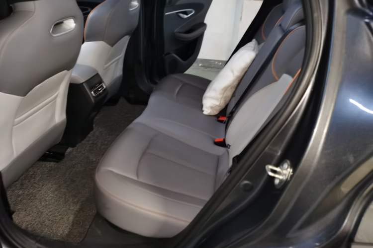 Used CHANGAN UNI-T 2022 1.5T Sport Edition Premium Version Left Rear Seat