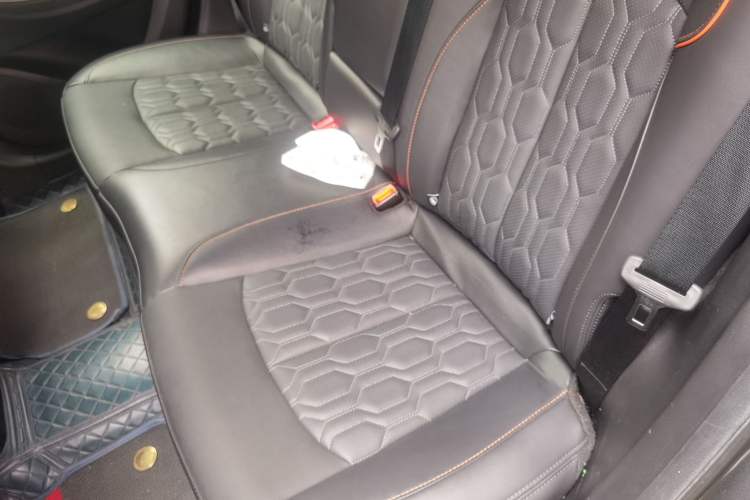 Used CHANGAN UNI-T 2022 1.5T Prestige Version Left Rear Seat
