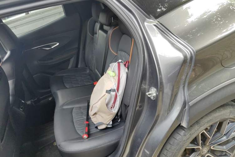 Used CHANGAN UNI-T 2022 1.5T Prestige Version Left Rear Seat