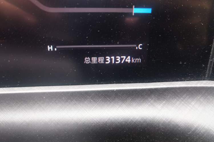 Used CHANGAN UNI-T 2022 1.5T Prestige Version Odometer Close Up