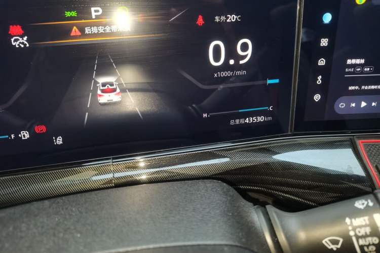 Used CHANGAN UNI-T 2022 1.5T Flagship Edition Odometer Close Up