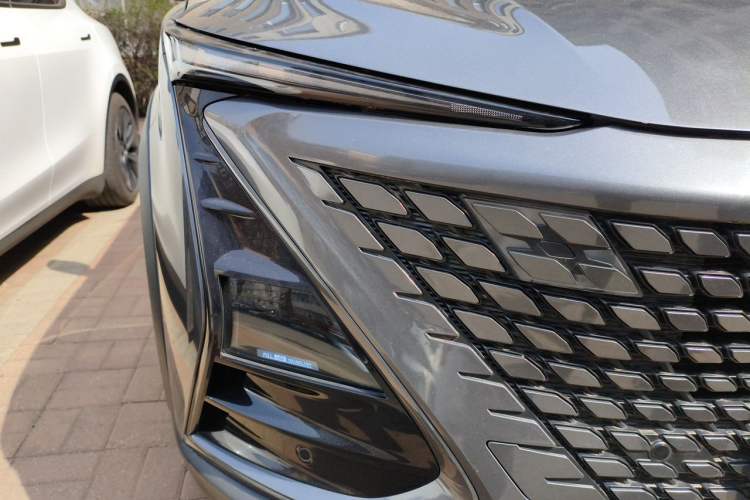 Used CHANGAN UNI-T 2022 1.5T Prestige Version Right Front Headlight