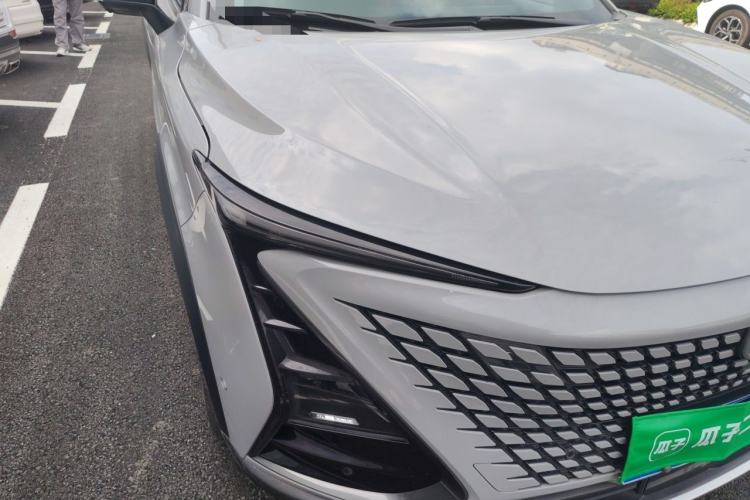 Used CHANGAN UNI-T 2022 1.5T Flagship Edition Right Front Headlight