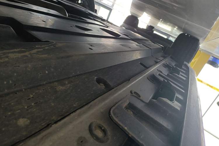 Used CHANGAN UNI-T 2022 1.5T Prestige Version Right Side Sill