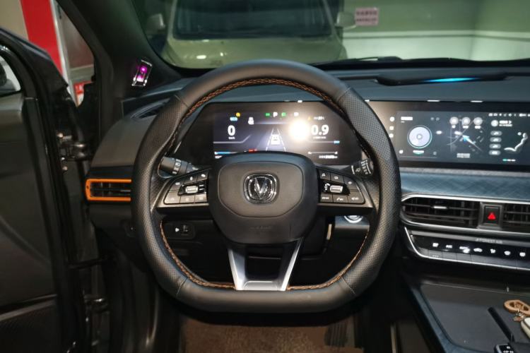Used CHANGAN UNI-T 2022 1.5T Sport Edition Premium Version Steering Wheel