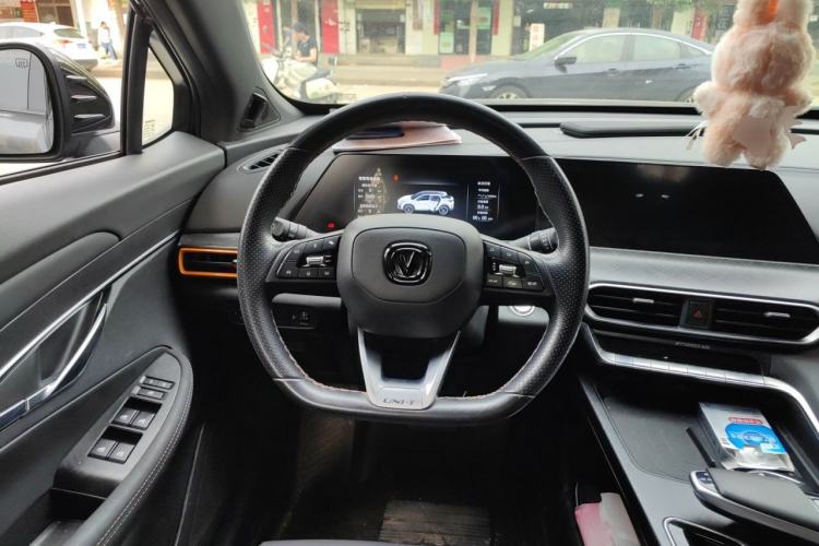 Used CHANGAN UNI-T 2022 1.5T Prestige Version Steering Wheel