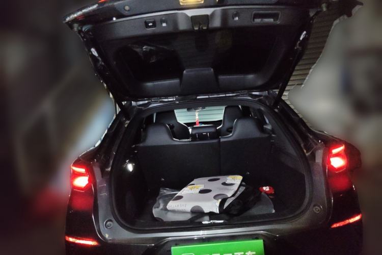 Used CHANGAN UNI-T 2022 1.5T Flagship Edition Trunk