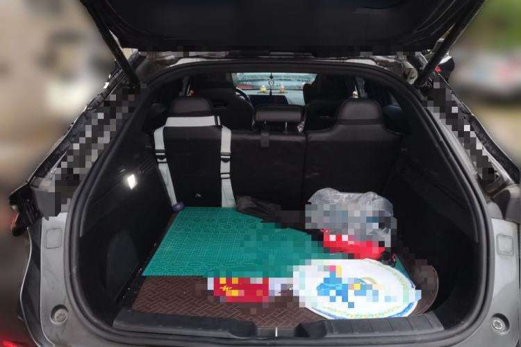 Used CHANGAN UNI-T 2022 1.5T Flagship Edition Trunk