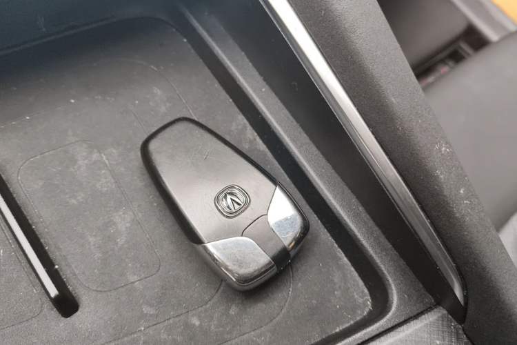 Used CHANGAN UNI-T 2022 1.5T Sport Edition Flagship Version Vehicle Key