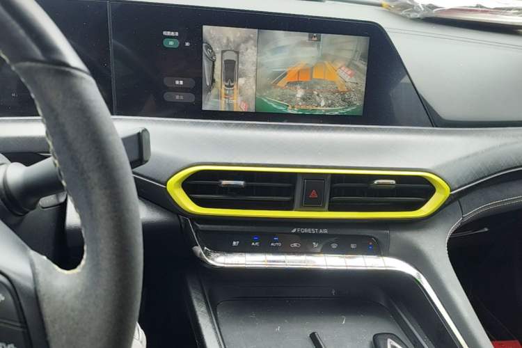 Used CHANGAN UNI-T 2022 1.5T Sport Edition Premium Version Audio And AC Panel