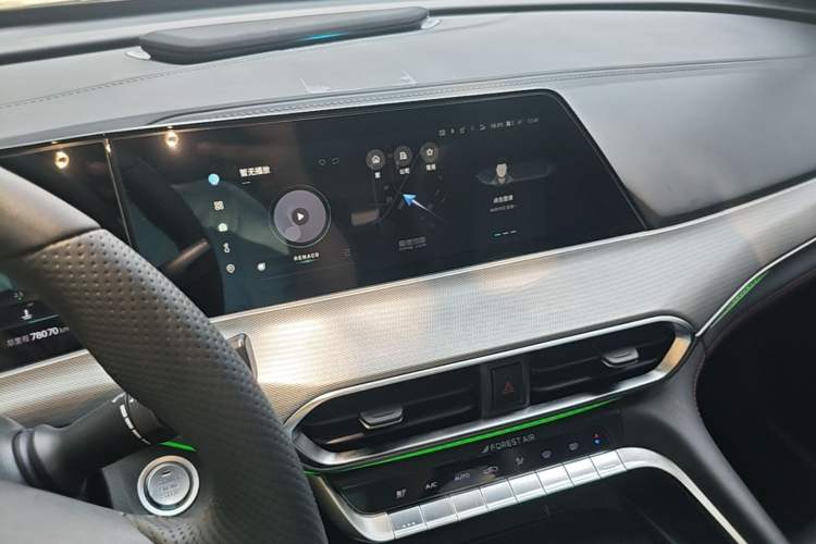 Used CHANGAN UNI-T 2022 1.5T Excellence Model Audio And AC Panel