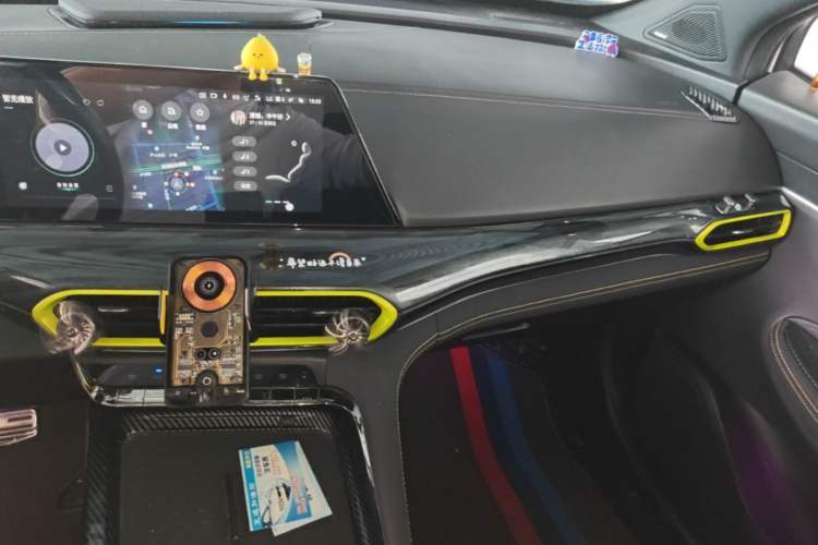 Used CHANGAN UNI-T 2022 1.5T Sport Edition Flagship Version Audio And AC Panel