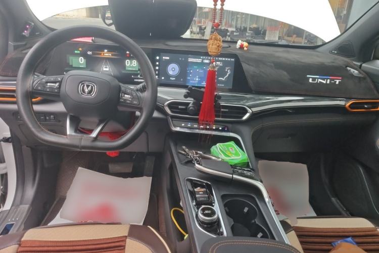 Used CHANGAN UNI-T 2022 1.5T Sport Edition Flagship Version Center Console