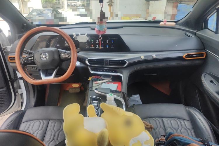 Used CHANGAN UNI-T 2022 1.5T Prestige Version Center Console