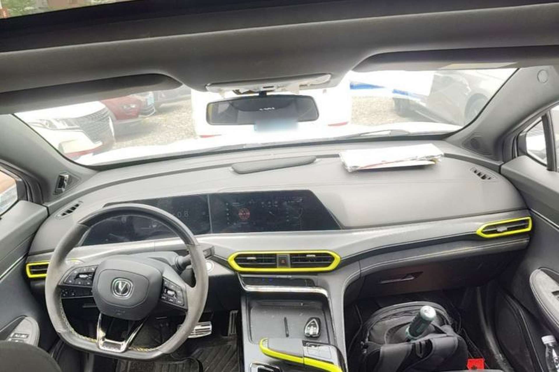 Used CHANGAN UNI-T 2022 1.5T Sport Edition Premium Version Center Console