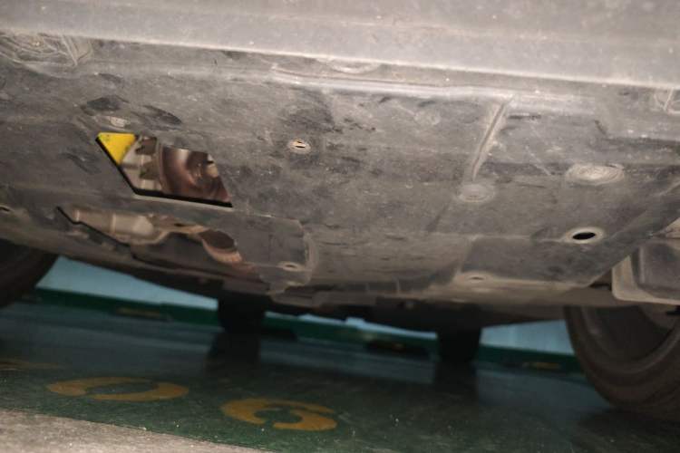 Used CHANGAN UNI-T 2022 2.0T Prestige Version Chassis Front