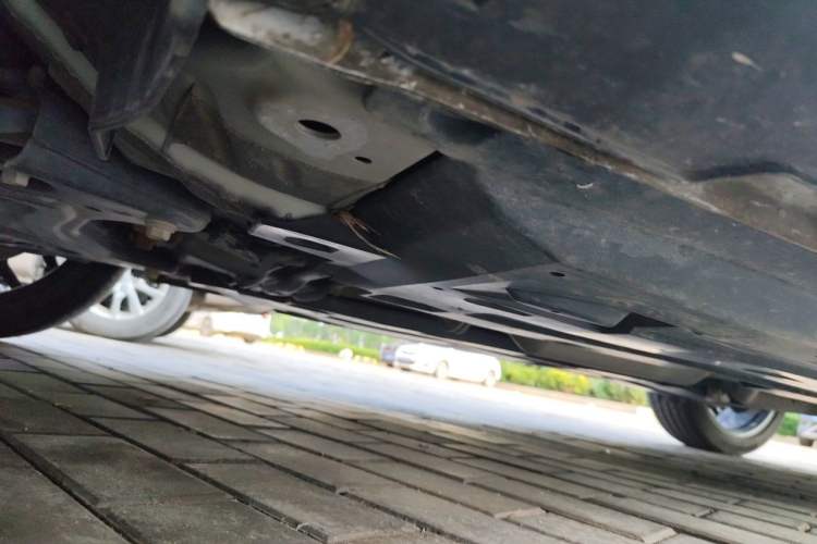 Used CHANGAN UNI-T 2022 1.5T Prestige Version Chassis Front Left