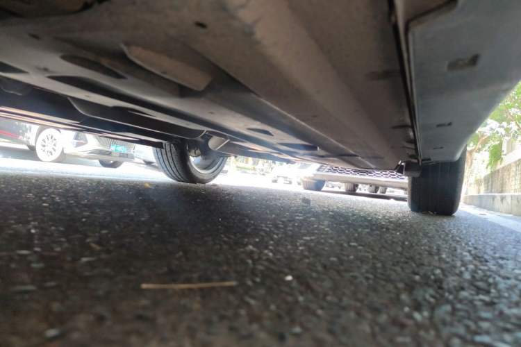 Used CHANGAN UNI-T 2022 1.5T Prestige Version Chassis Front Left