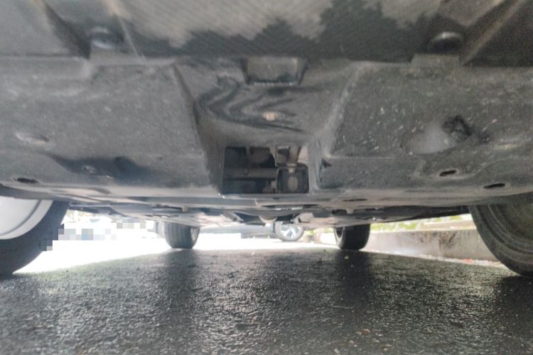 Used CHANGAN UNI-T 2022 1.5T Sport Edition Premium Version Chassis Front