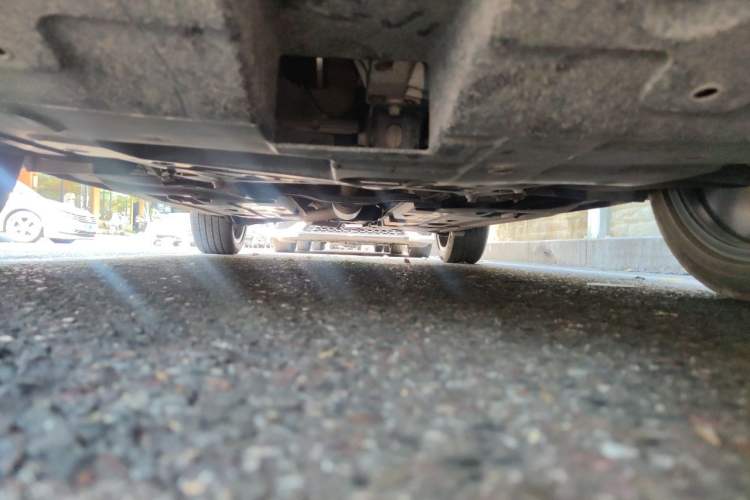 Used CHANGAN UNI-T 2022 1.5T Prestige Version Chassis Front