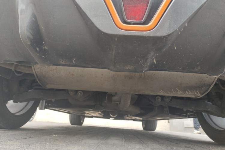 Used CHANGAN UNI-T 2022 1.5T Sport Edition Flagship Version Chassis Rear