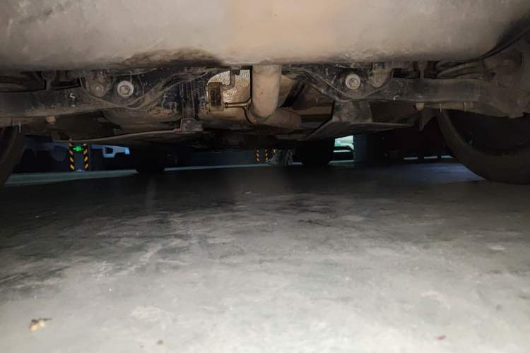 Used CHANGAN UNI-T 2022 1.5T Flagship Edition Chassis Rear