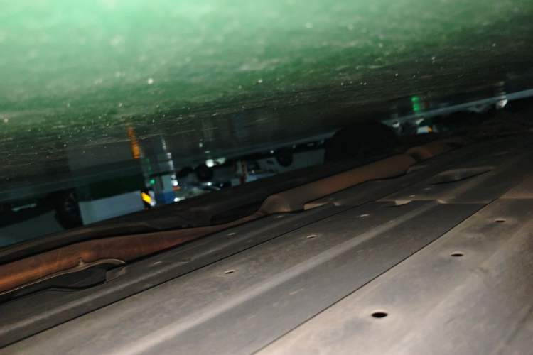 Used CHANGAN UNI-T 2022 2.0T Prestige Version Chassis Rear Left