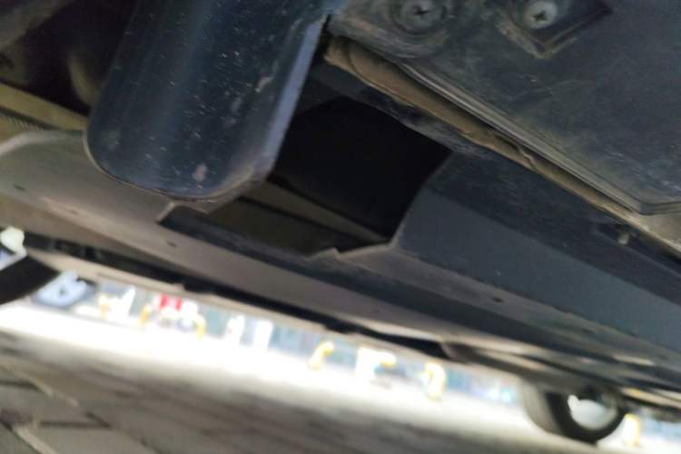 Used CHANGAN UNI-T 2022 1.5T Prestige Version Chassis Rear Right