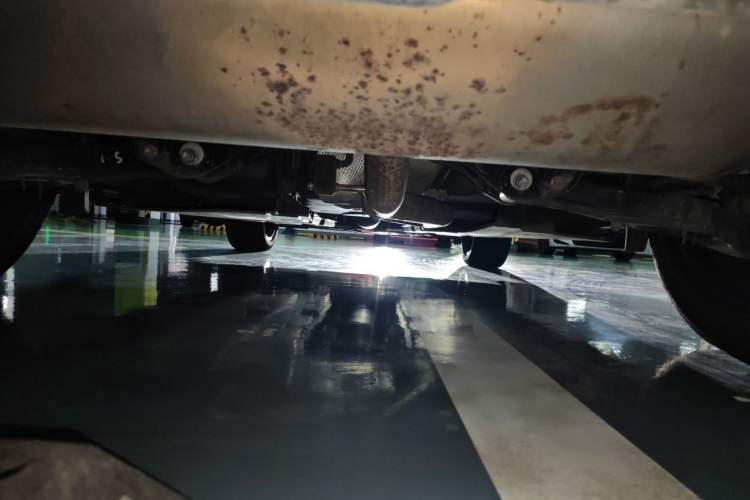 Used CHANGAN UNI-T 2022 1.5T Prestige Version Chassis Rear