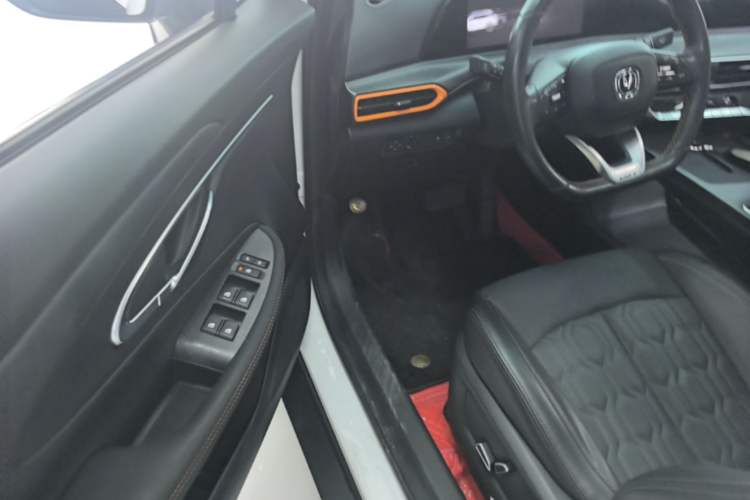 Used CHANGAN UNI-T 2022 1.5T Prestige Version Driver Seat